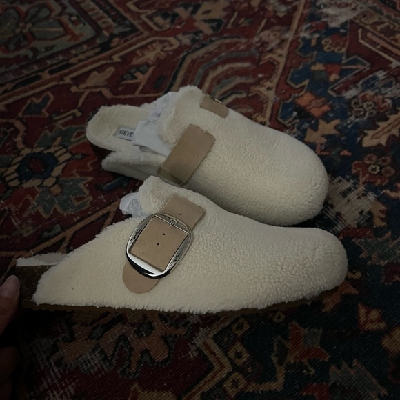 COPY - Steve Madden clog slides - Picture 7 of 10